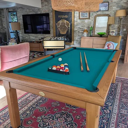 Oliva Jacuzzi Sauna Billard Piscine Chauffee Vila *