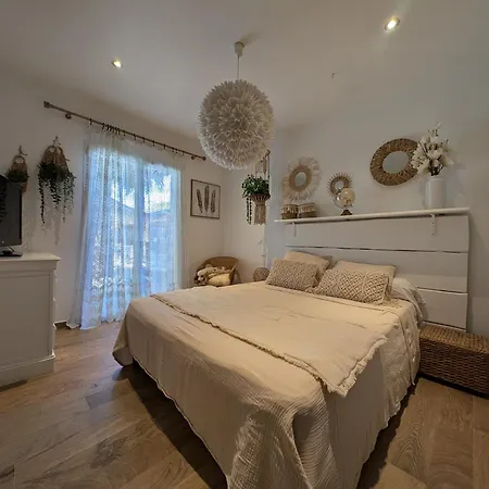 فيلة Oliva Jacuzzi Sauna Billard Piscine Chauffee Langlade